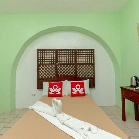 Zen Rooms Calle Crisologo Vigan Dış mekan fotoğraf
