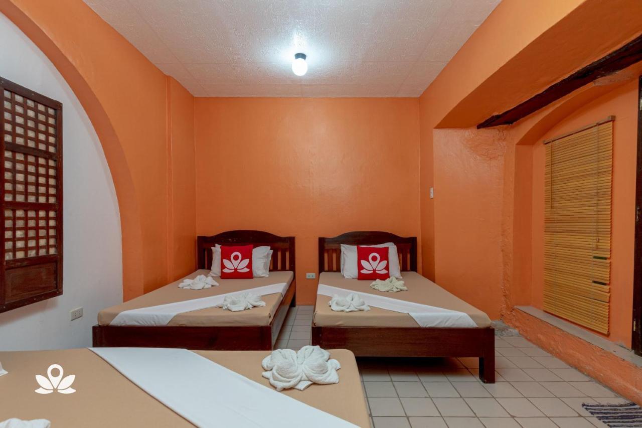 Zen Rooms Calle Crisologo Vigan Dış mekan fotoğraf